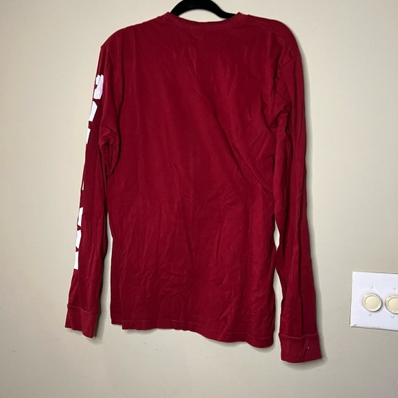 Deadpool Graphic Shirt - Picture 5 of 5